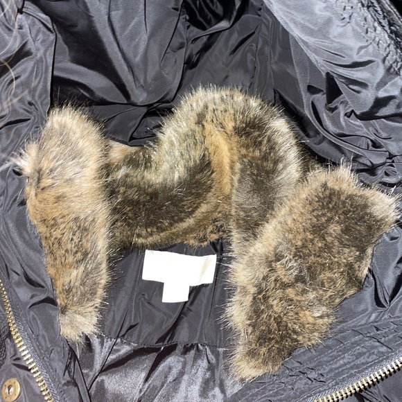 Women’s Michael Kors Winter Jacket - Picture 5 of 7